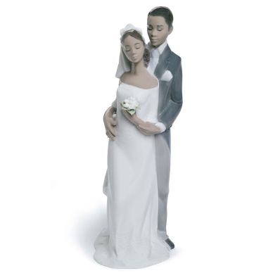 Lladro 01008332 Forever Yours Figurine