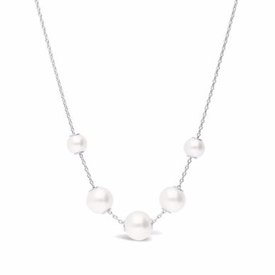 Mikimoto station pearl necklace