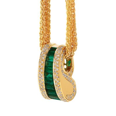 De Hago Emerald and Diamond Pendant